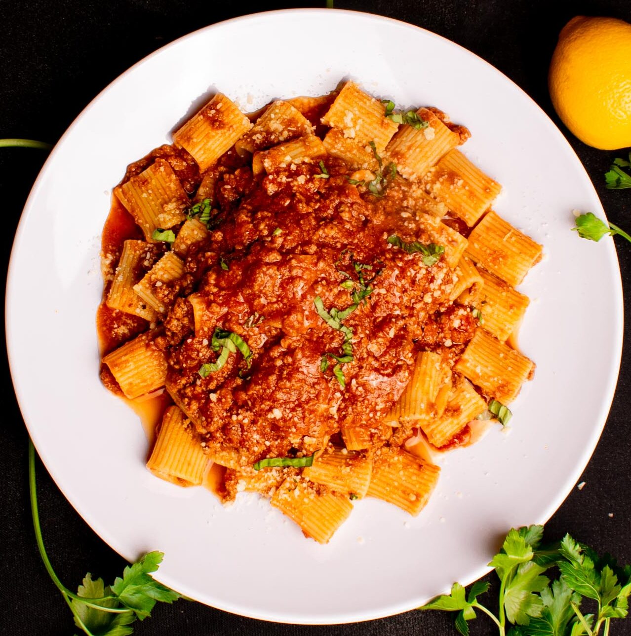 Mezzi Rigatoni alla Bolognese